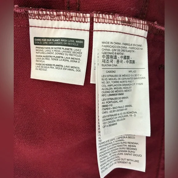 Levi Strauss & Co. Denim Trucker Jacket Burgundy XXL - Picture 5 of 5